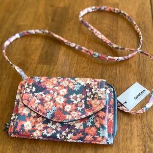 Sonoma Floral Pocketbook